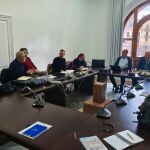 Vecinos del Mar&iacute;tim piden impedir la construcci&oacute;n del rascacielos en el Puerto de Valencia