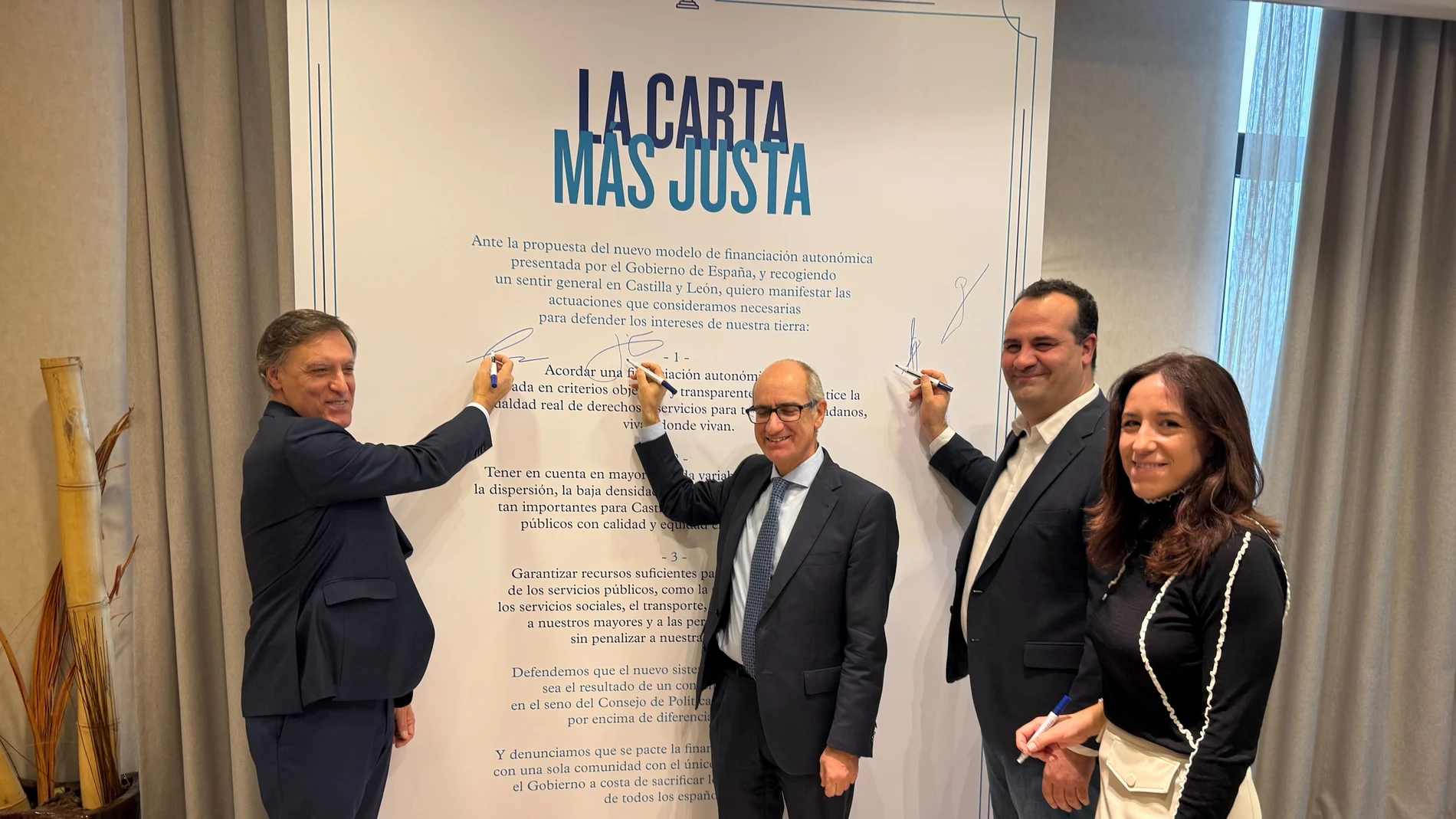 Carbayo, Iglesias, David Mingo y Pilar Sánchez firman la carta más justa