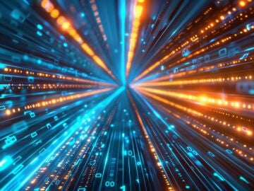 Haz de luces y datos digitales. Inteligencia Artificial, multinube, interconexi&oacute;n