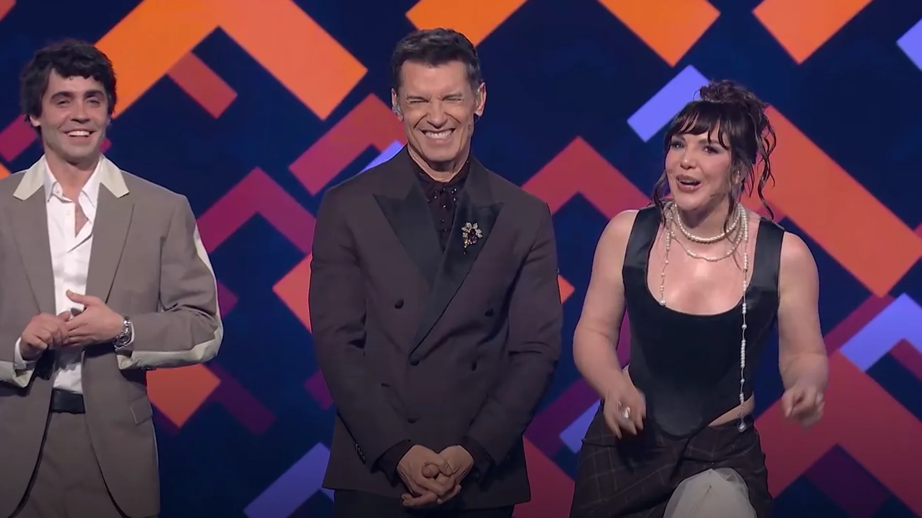 Javier Ambrossi, Jesús Vázquez e Inés Hernand presentan el Benidorm Fest 2026