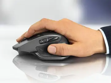 Su diseño ergonómico está pensado para largas jornadas frente al ordenador Logitech MX Master 2s