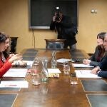 La ministra de Igualdad, Ana Redondo, mantiene una reunión con la jefa de la Unidad de Coordinación contra la violencia sobre la mujer de Castilla y León y del delegado del Gobierno, Nicarno Sen La ministra de Igualdad, Ana Redondo, mantiene una reunión con la jefa de la Unidad de Coordinación contra la violencia sobre la mujer de Castilla y León y del delegado del Gobierno, Nicarno Sen