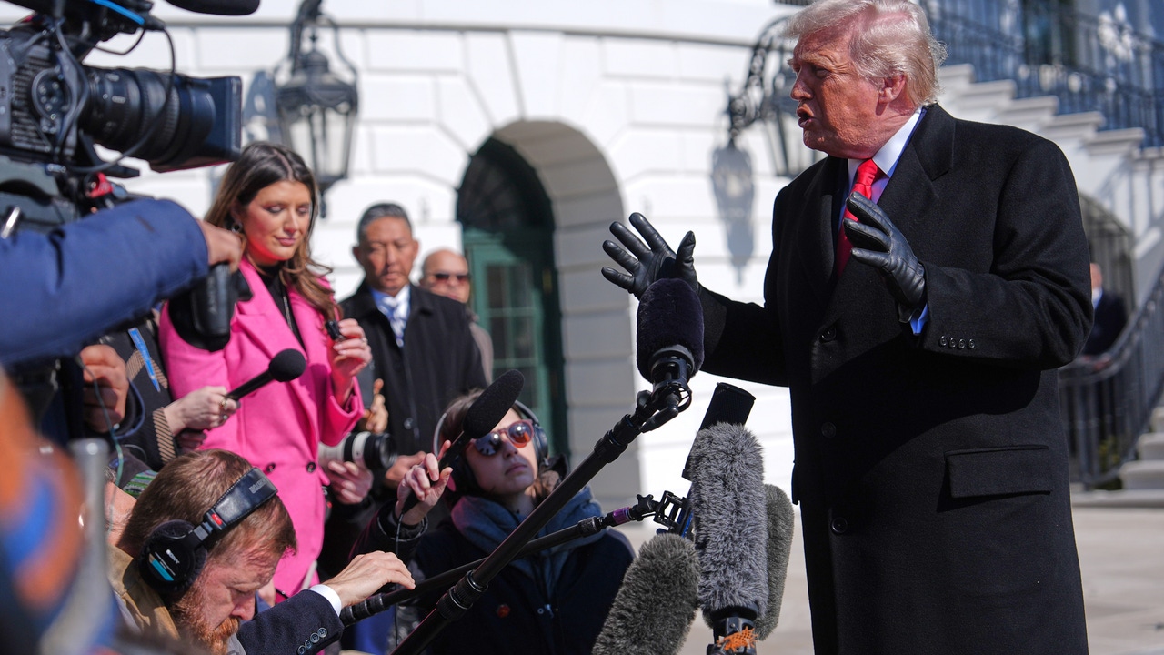 Trump Anuncia Visita Sorpresa a Venezuela: ¿Nuevo Giro en la Crisis?