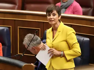 PP lanza una ofensiva parlamentaria con 30 medidas y la reprobación de Isabel Rodríguez por su "catástrofe" en Vivienda PP lanza una ofensiva parlamentaria con 30 medidas y la reprobación de Isabel Rodríguez por su "catástrofe" en Vivienda