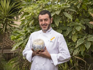 El cocinero que susurra a los residuos vegetales. Ricard Camarena