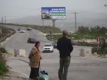 O.Pr&oacute;x.- AMP2.- Israel aprueba por primera vez desde 1967 la designaci&oacute;n de zonas de Cisjordania como propiedad estatal