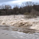 Temporal.- La CHE estima un caudal de 800 metros c&uacute;bicos por segundo en el r&iacute;o Ebro a su paso por Logro&ntilde;o