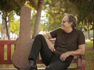 Pepe Navarro: “Me siento un bluesman y quiero ser un bluesman” Pepe Navarro: “Me siento un bluesman y quiero ser un bluesman”