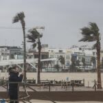 Temporal.- Emergencias finaliza la alerta por viento en Valencia y la mantiene en Alicante e interior norte de Castell&oacute;n