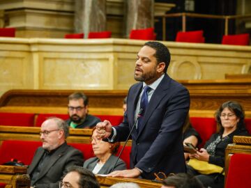 Ignacio Garriga (Vox) culpa a Junts de abrir "la puerta a la islamizaci&oacute;n" de Catalu&ntilde;a