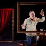 Entrevista con el actor y director &Aacute;ngel Ruiz, que presenta la obra &ldquo;El Rey de la Farándula&rdquo; en el Teatro de 