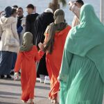 El Gobierno de Ceuta (PP) rechaza prohibir el uso de s&iacute;mbolos religiosos como el burka en espacios p&uacute;blicos