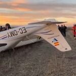 MADRID.-Sucesos.- Una avioneta aterriza de emergencia junto a la M-407 en Legan&eacute;s sin registrar heridos