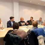 Leticia Garc&iacute;a, candidata del PP a las Cortes por Zamora, durante una de sus reuniones de esta precampa&ntilde;a