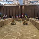 Comienza en Ginebra la tercera ronda de negociaciones trilaterales Rusia-Ucrania-EE.UU.