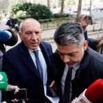 El n&uacute;mero dos de la Polic&iacute;a Nacional,Jos&eacute; &Aacute;ngel Gonz&aacute;lez, a su llegada este mi&eacute;rcoles a su domicilio