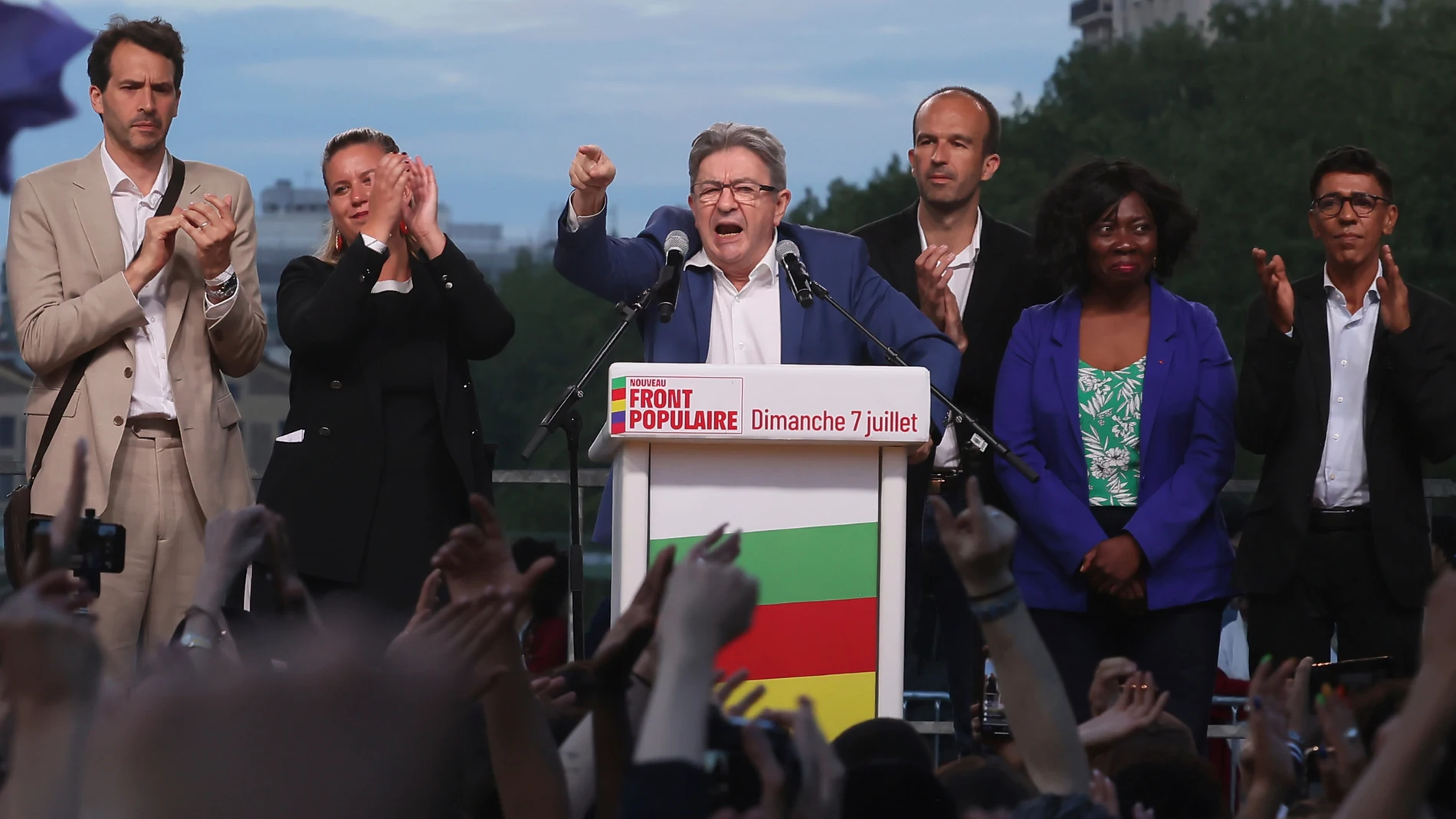 Francia: La Ultraliberal a la Cabeza y la Izquierda Dividida ante las Elecciones de 2027