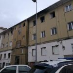 Sucesos.- Cuatro heridos, entre ellos un menor y un bombero, en el incendio de una vivienda en Ferrol