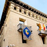 Se presenta ebrio en un juicio en Zaragoza y termina a gritos y encarado con la Polic&iacute;a