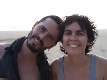 Adrián Palomino junto a su hermana en una fotografía facilitada por la familia. Adrián Palomino junto a su hermana en una fotografía facilitada por la familia.