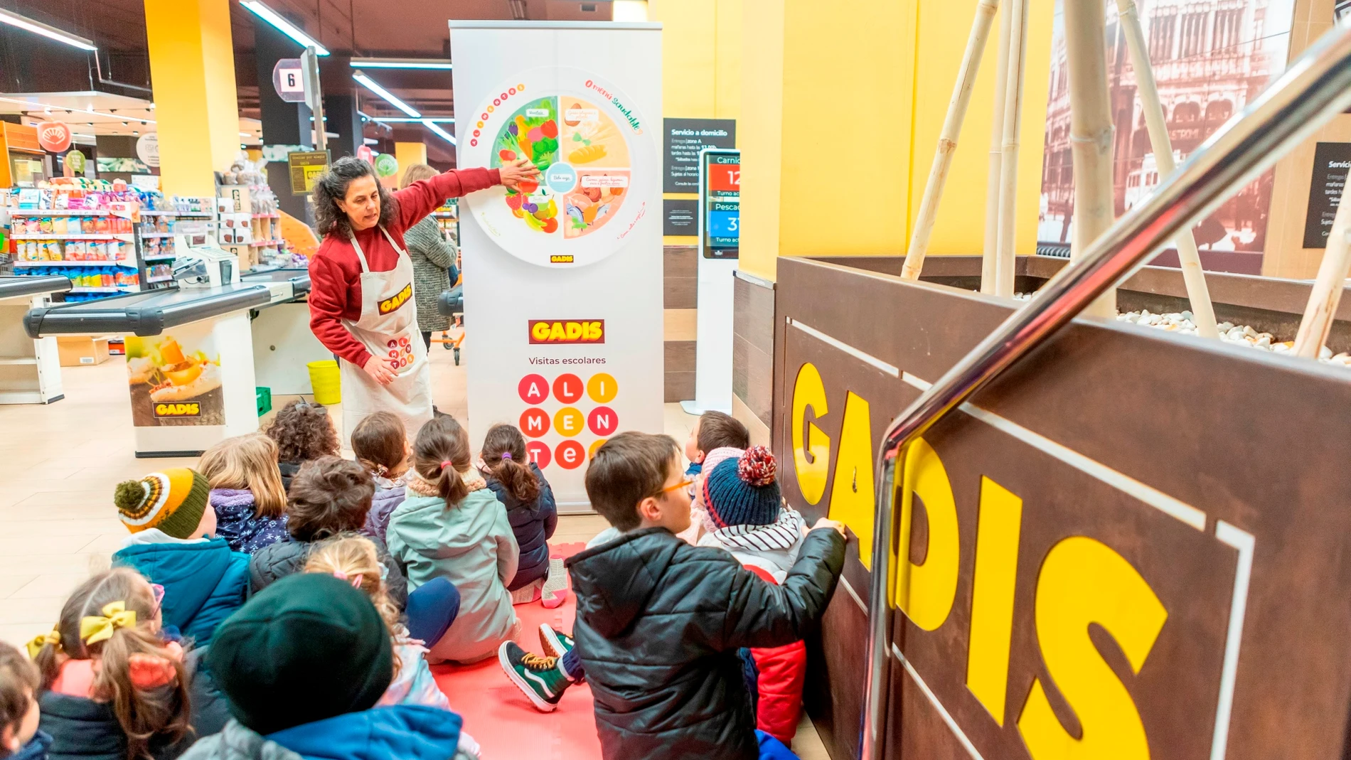 Más de 2.300 estudiantes de Valladolid participan en el programa "Alimentes" de Gadis