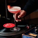 Abre Fen&oacute;meno, el primer hi-fi bar para mel&oacute;manos en Madrid 