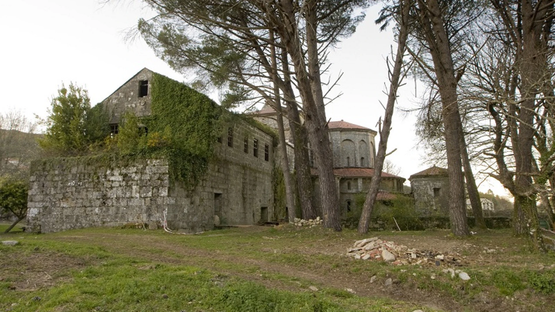 Exterior del monasterio.