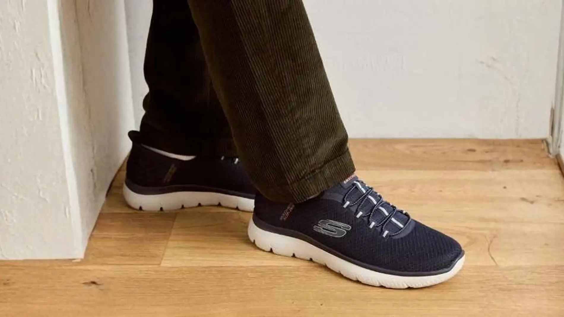 Skechers Boy's Summits High Range Sneaker