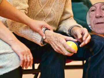 Un cuidador de una mujer con esclerosis m&uacute;ltiple roba 30.000 euros a la familia: &ldquo;No puedo hacer m&aacute;s&rdquo;