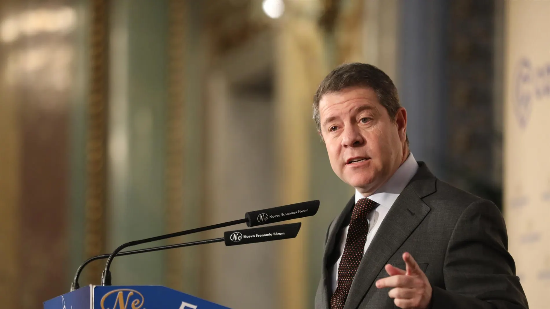 Page cree que unas elecciones deben convocarse pensando en España y pide priorizar proyectos sobre intereses personales