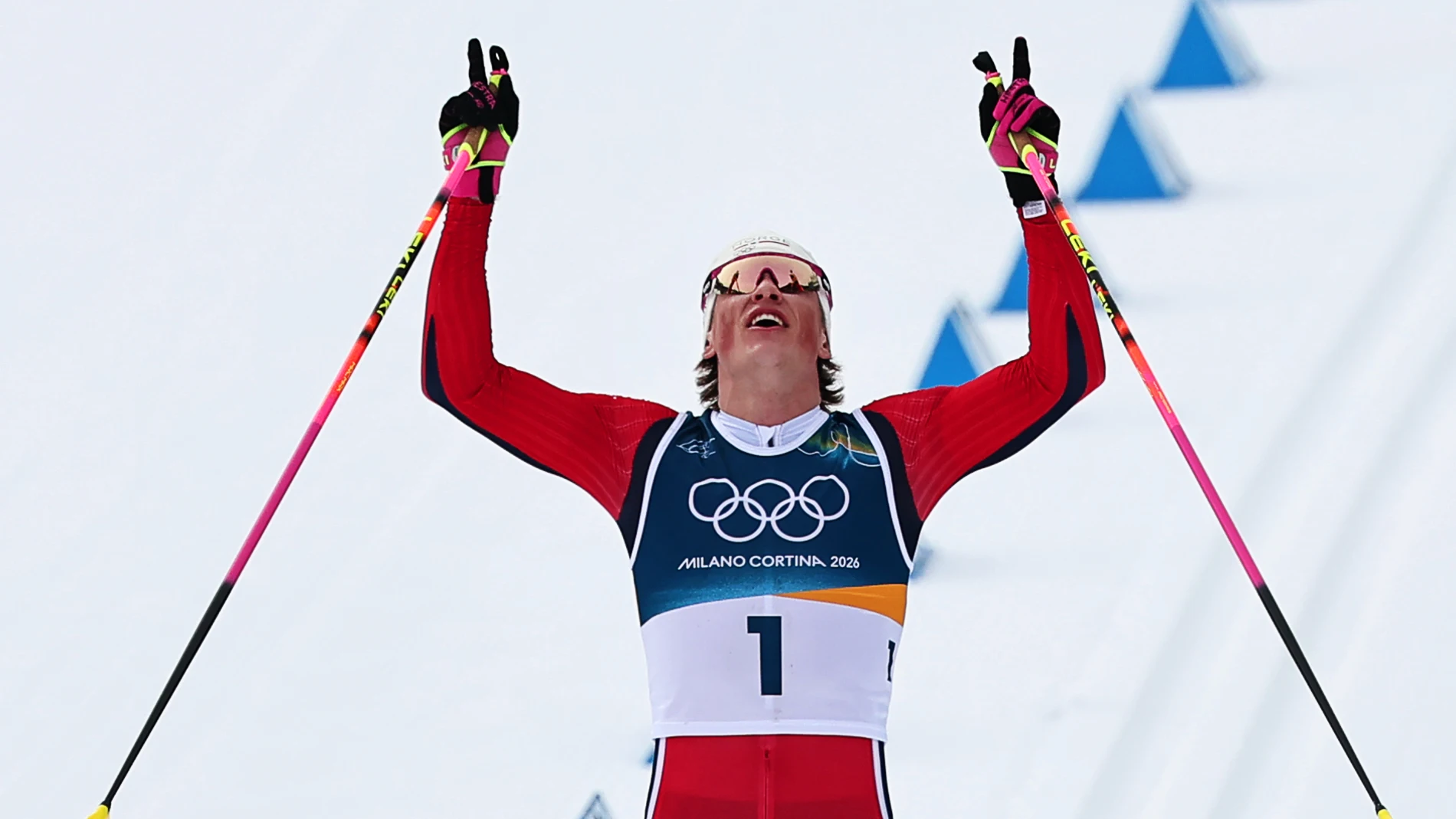 21 February 2026, Italy, Tesero: Johannes Hosflot Klaebo crosses the finish line first in the Men's 50km Mass Start Classic at the Tesero Cross-Country Skiing Stadium during the Milano Cortina 2026 Winter Olympic Games. Photo: Daniel Karmann/dpa 21/02/2026 ONLY FOR USE IN SPAIN