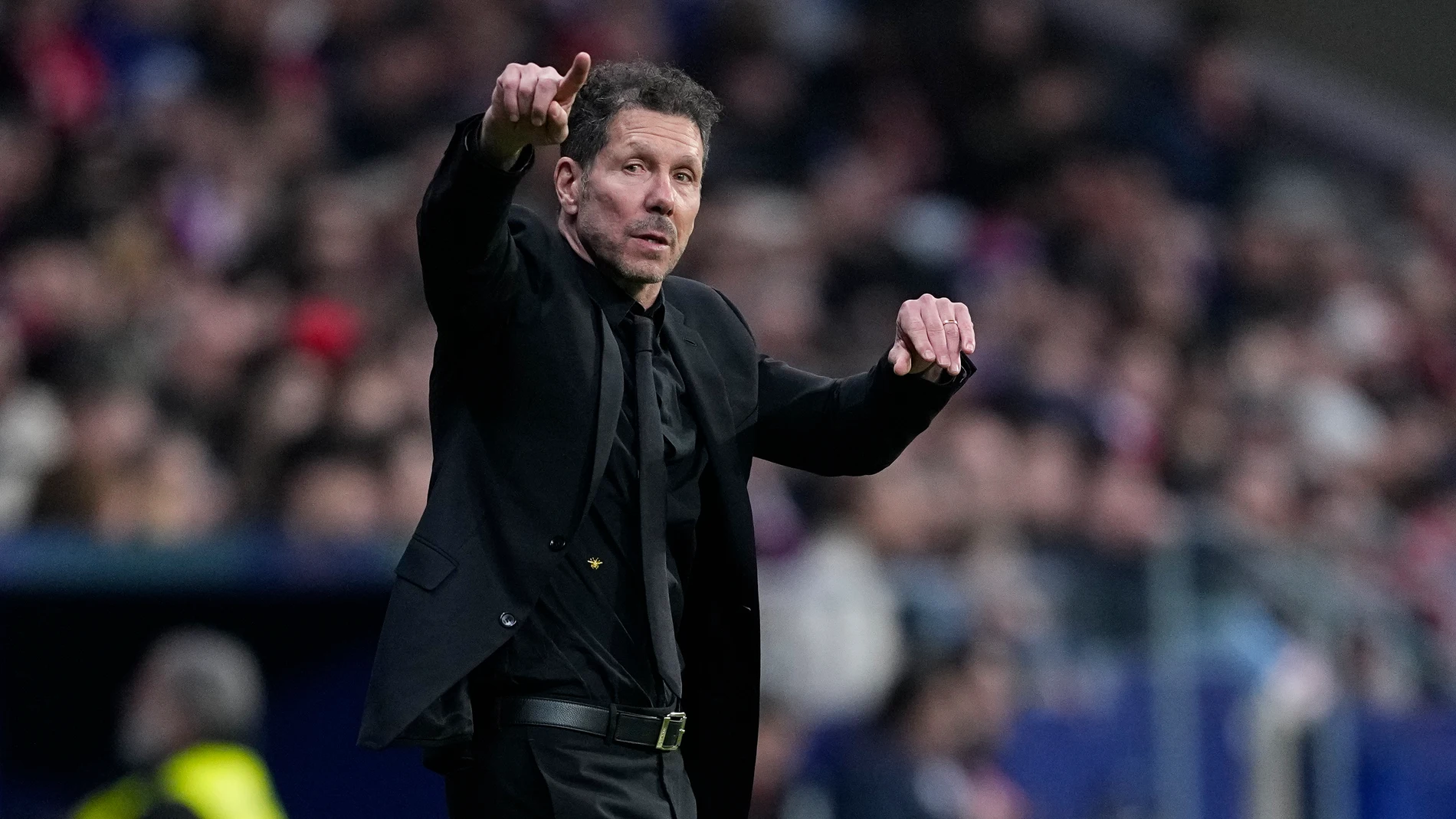 Simeone, en la banda del Metropolitano ante el Espanyol
