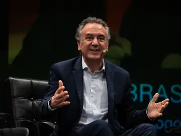 El popular presentador de la información meteorológica en Antena 3, Roberto Brasero, en el Foro de la Cultura de Valladolid El popular presentador de la información meteorológica en Antena 3, Roberto Brasero, en el Foro de la Cultura de Valladolid