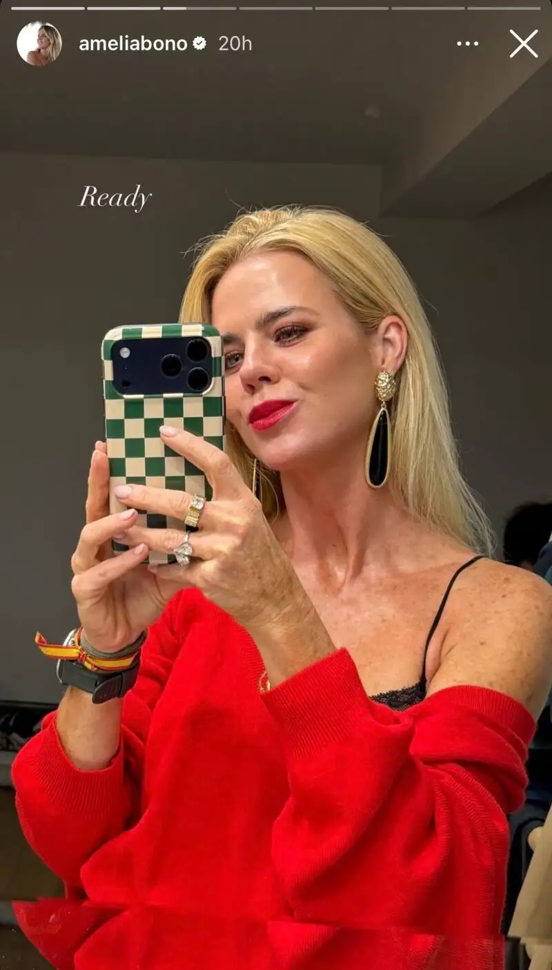 El look de Amelia Bono.