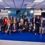 Foto de familia de los premiados en la V Edici&oacute;n Premios Startup 