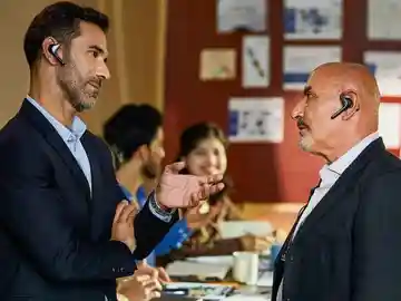 Los auriculares que permiten captar clientes internacionales sin necesidad de saber su idioma Auriculares Traductor en Tiempo Real con IA