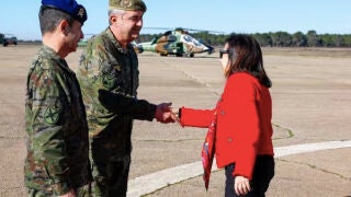 La ministra de Defensa, Margarita Robles, en la Base Coronel S&aacute;nchez Bilbao