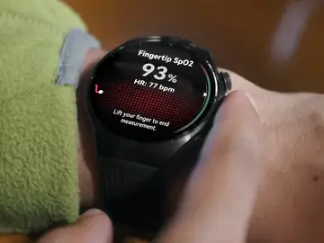 Con este reloj inteligente podrás analizar tu nivel de oxígeno en sangre HUAWEI WATCH 5 en color negro