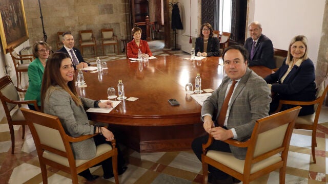 Pérez Llorca propone la creación de una Red de Universidades para el Empleo Pérez Llorca propone la creación de una Red de Universidades para el Empleo