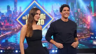 María Pombo eleva el corsé negro en 'El Hormiguero'. María Pombo eleva el corsé negro en 'El Hormiguero'.