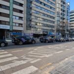 Las VTC protestan en las calles de Val&egrave;ncia para advertir que su prohibici&oacute;n urbana "abocar&iacute;a a perder miles de empleos"