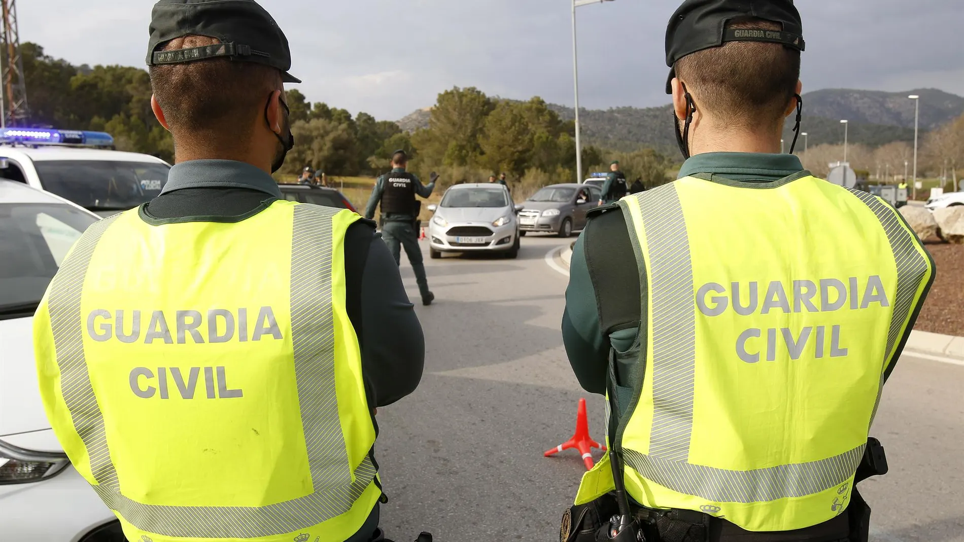 Sucesos.- La Guardia Civil despliega un operativo por robos en el Polígono de Levante de Palma