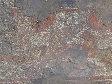 El mosaico aparecido en Rutland ofrece una visi&oacute;n inusual de la Guerra de Troya