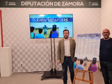V&iacute;ctor L&oacute;pez de la Parte, en la presenta el calendario junto a Pablo Madrid