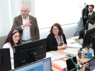 Carnero visita el Servicio de Ayuda a Domicilio en Valladolid