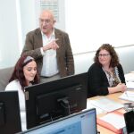 Carnero visita el Servicio de Ayuda a Domicilio en Valladolid