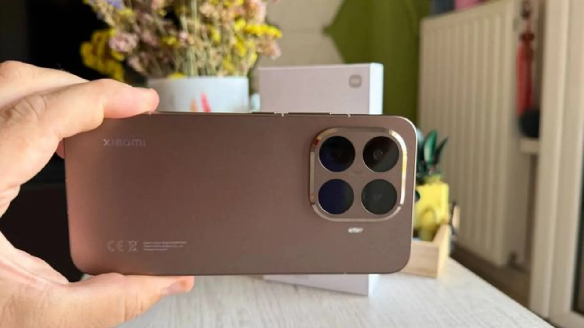 Xiaomi prepara el lanzamiento del 17 Ultra y el 15T Pro cae a precio de gama media con 144 Hz y triple cámara de 50 MP