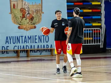 Álvaro Cárdenas, en un entrenamiento con la selección esta semana Álvaro Cárdenas, en un entrenamiento con la selección esta semana