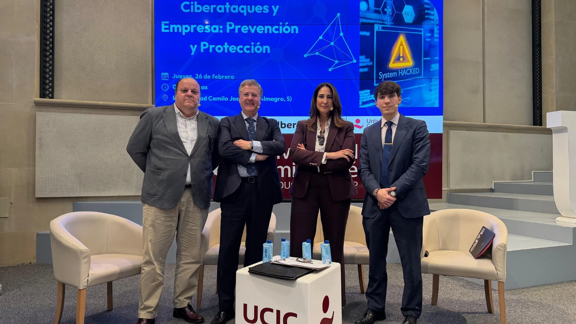 En alerta contra las estafas a empresarios