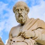 Plat&oacute;n, fil&oacute;sofo antiguo: "La primera victoria es conquistarse a s&iacute; mismo".